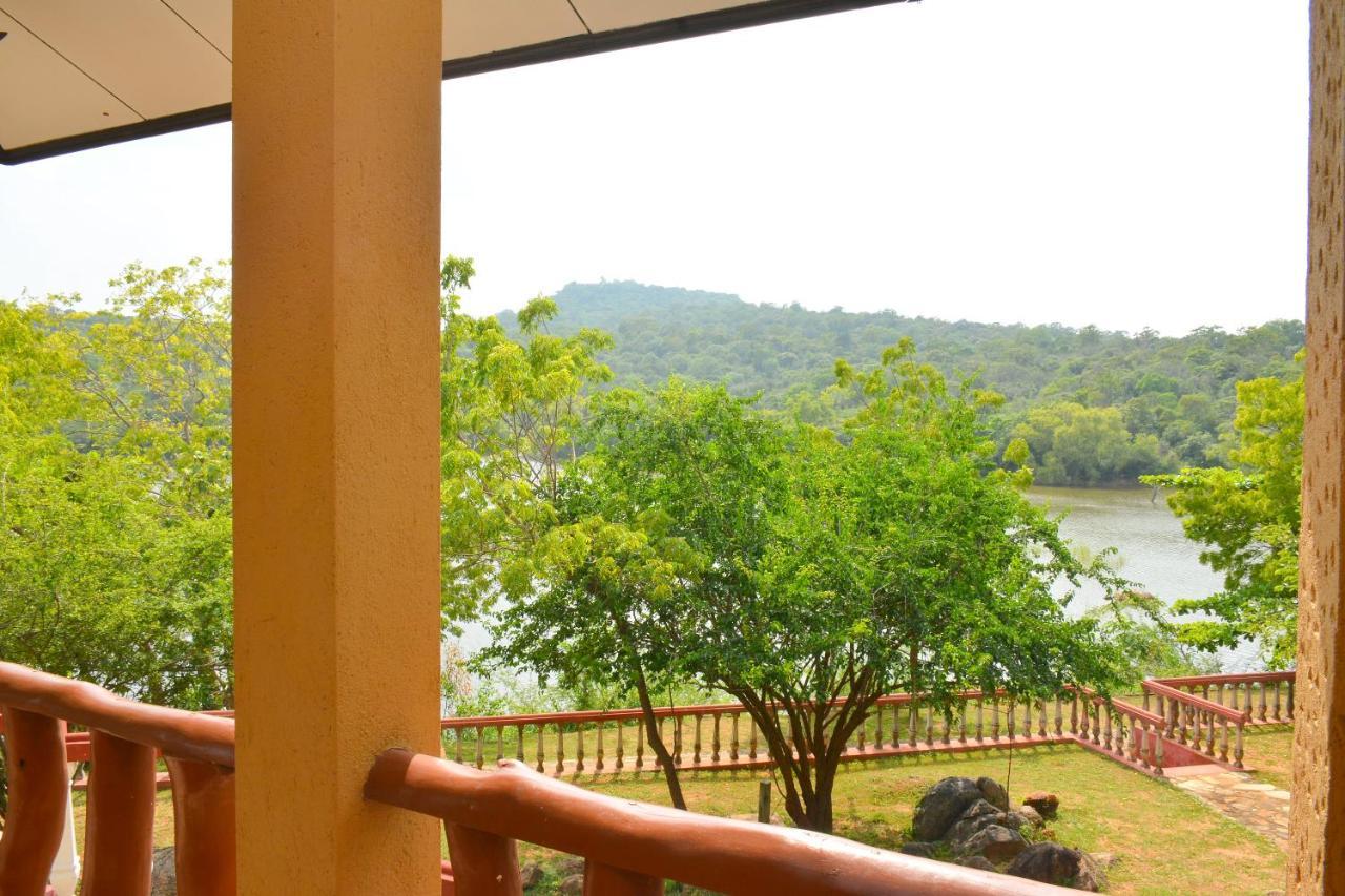 Kodigahawewa Forest Resort Tissamaharama Exterior photo
